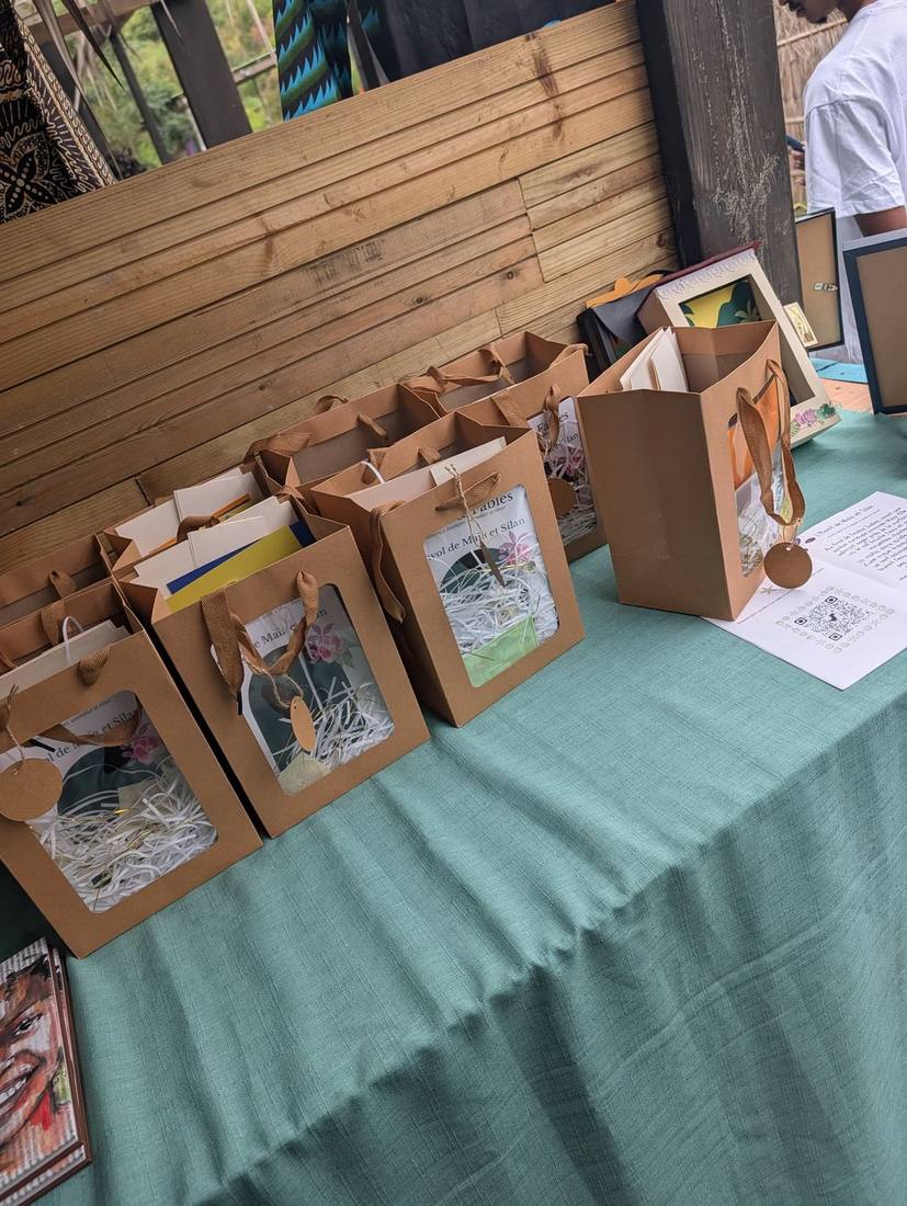 Kits Fibres & Fables emballés, prêts pour le marché